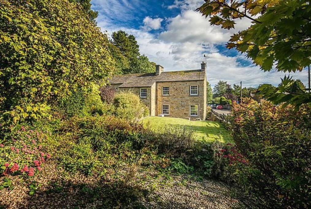 The Belle - A Lovingly Converted Grade II Listed Home From Home In Bakewell Esterno foto