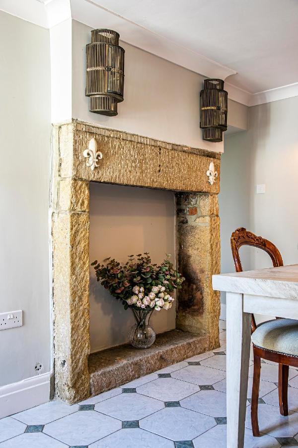 The Belle - A Lovingly Converted Grade II Listed Home From Home In Bakewell Esterno foto