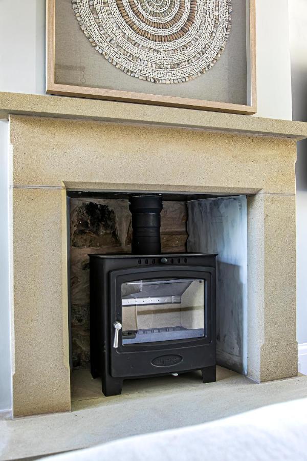 The Belle - A Lovingly Converted Grade II Listed Home From Home In Bakewell Esterno foto
